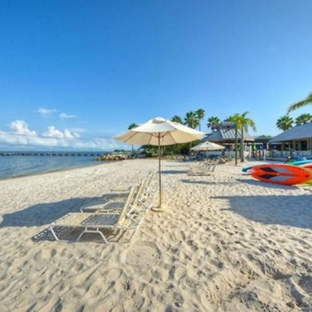 Charming One Bedroom Resort-Style Studio With Pool And Beach Access Ruskin Exterior foto